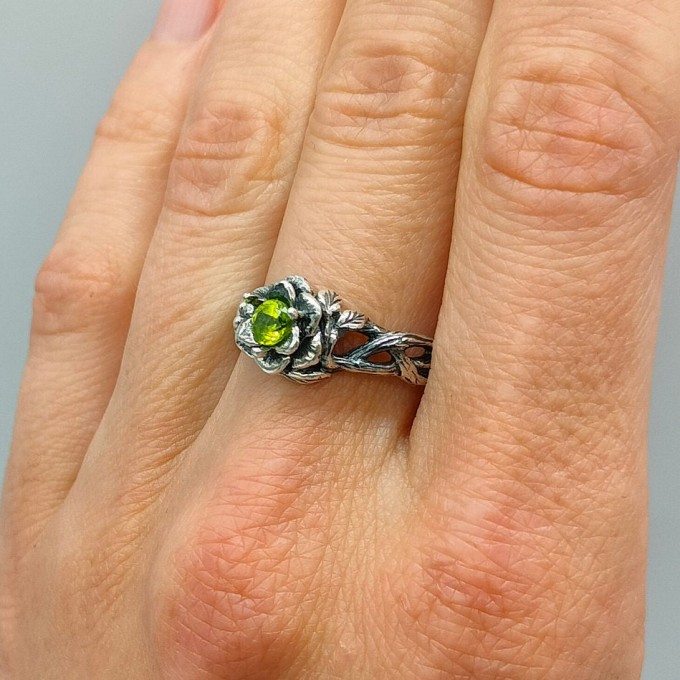 Bloom of Shadows: Gothic Sterling Silver Ring with Olivine Gemstone