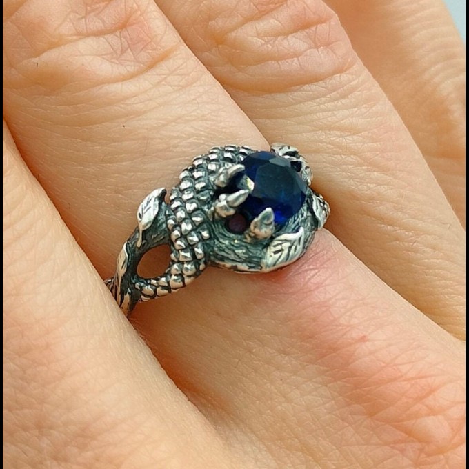 Dragon-Inspired Silver Ring with Blue Sapphire