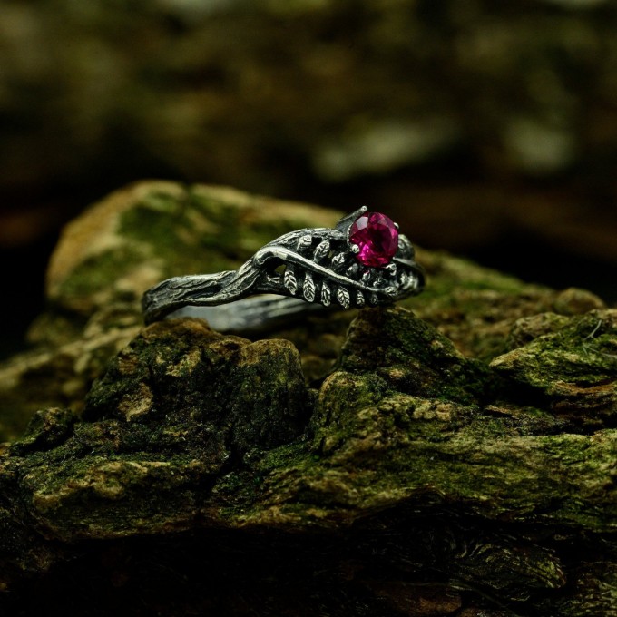 Crimson Flame: Twisted Gothic Ruby Ring