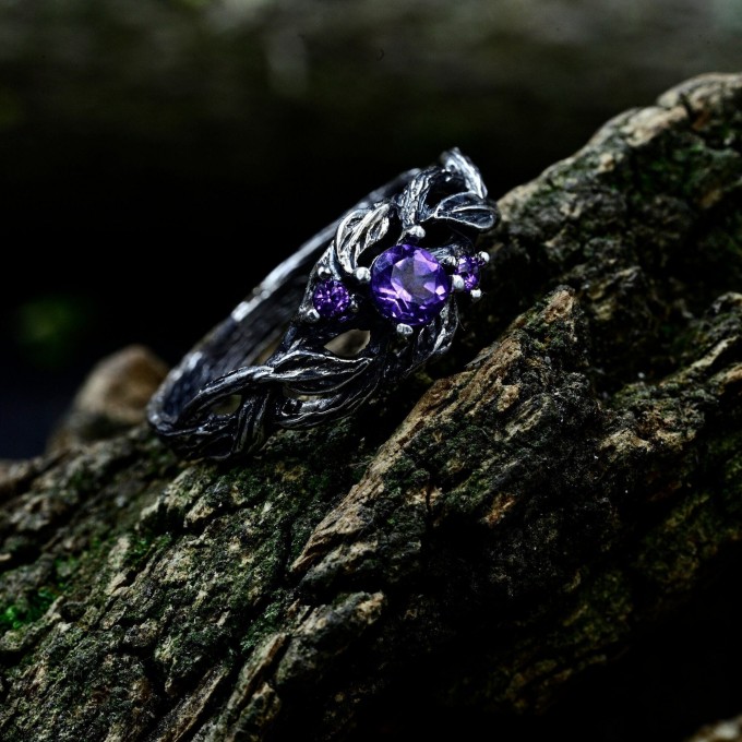 Amethyst Silver Ring with Intricate Fantasy Design