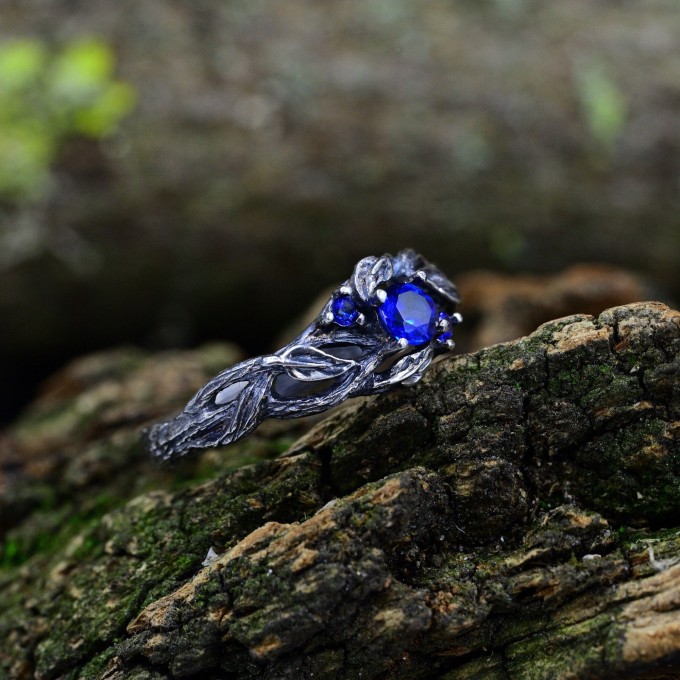 Blue Sapphire Vine Ring - Enchanting Silver Jewelry