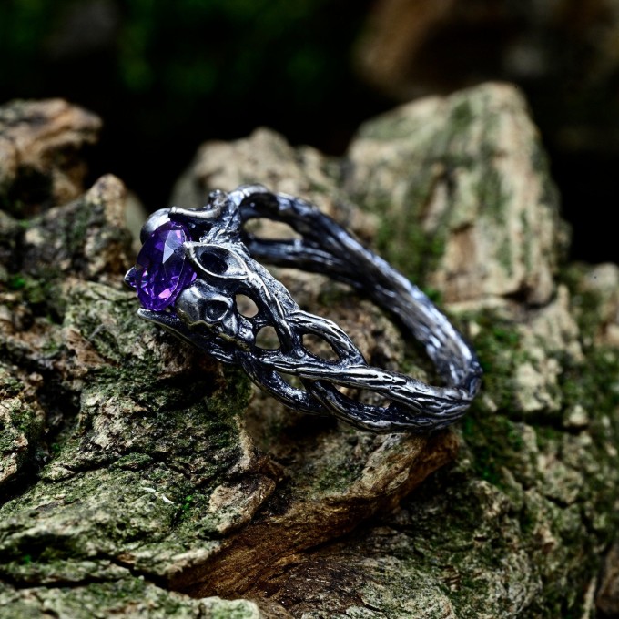 Handcrafted Silver Ring with Twisted Branch Motif and Amethyst | Fantasy Forest Witchy Wedding Band, Estate Jewelry for Women