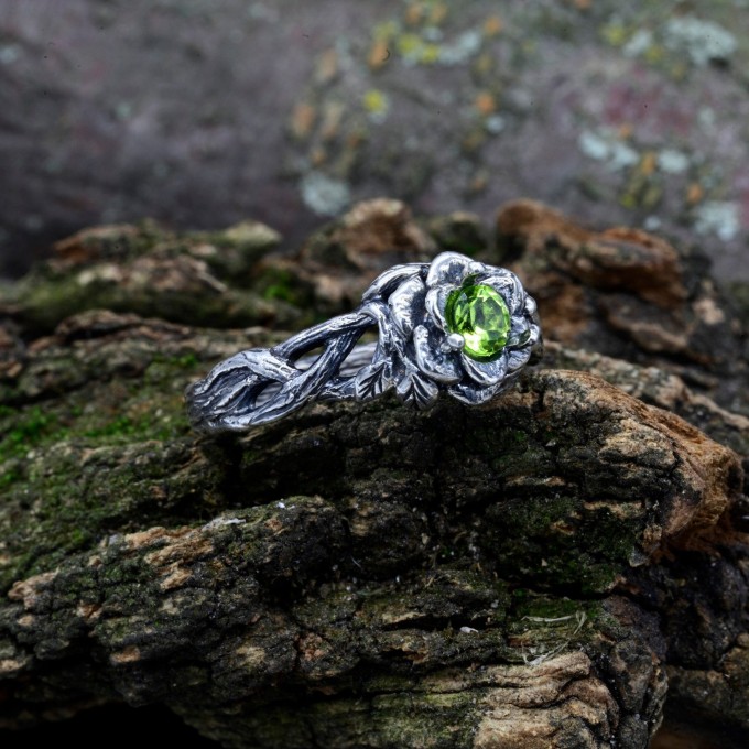 Bloom of Shadows: Gothic Sterling Silver Ring with Olivine Gemstone
