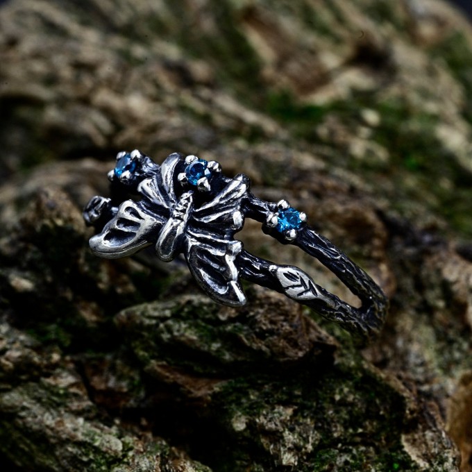 Elegant Gothic Butterfly Ring with Aquamarines