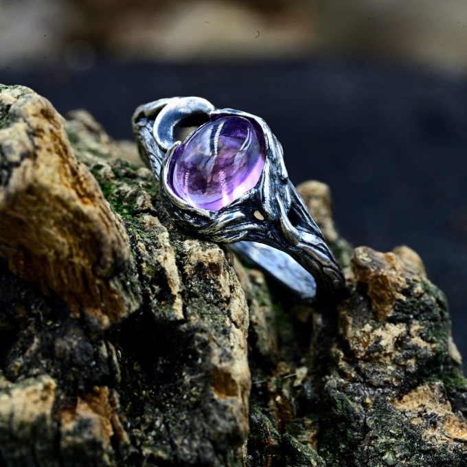 Gothic Ring with Amethyst and Intricate Silver Design