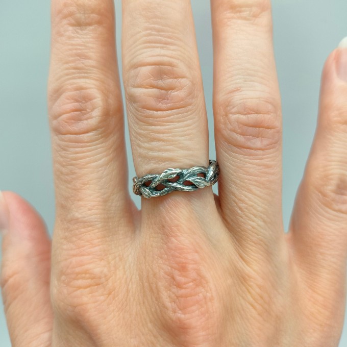 Whispering Woods: Gothic Sterling Silver Twig Ring
