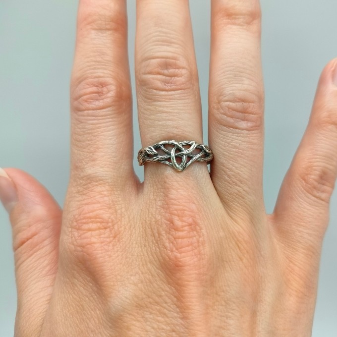 Woven Eternity: Gothic Sterling Silver Ring with Celtic Knotwork