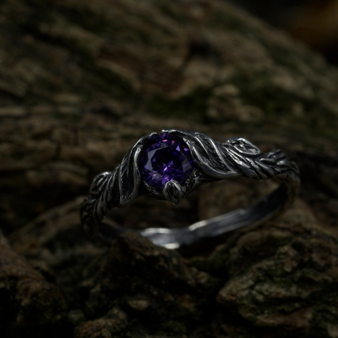 Gothic Amethyst Ring with Intricate Twisting Design