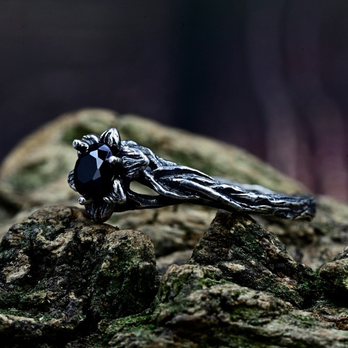 Gothic Obsidian Ring with Enchanted Floral Motif