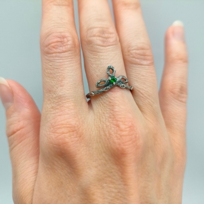 Whisper of the Forest: Elven Gothic Emerald Ring