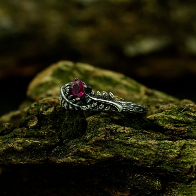 Crimson Flame: Twisted Gothic Ruby Ring