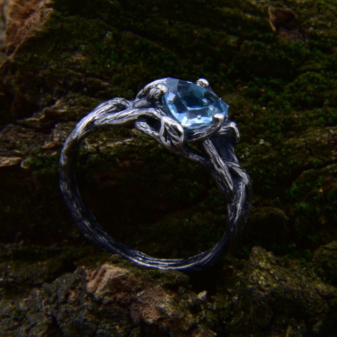 Waves of Serenity: Gothic Sterling Silver Ring with Aquamarine Gemstone