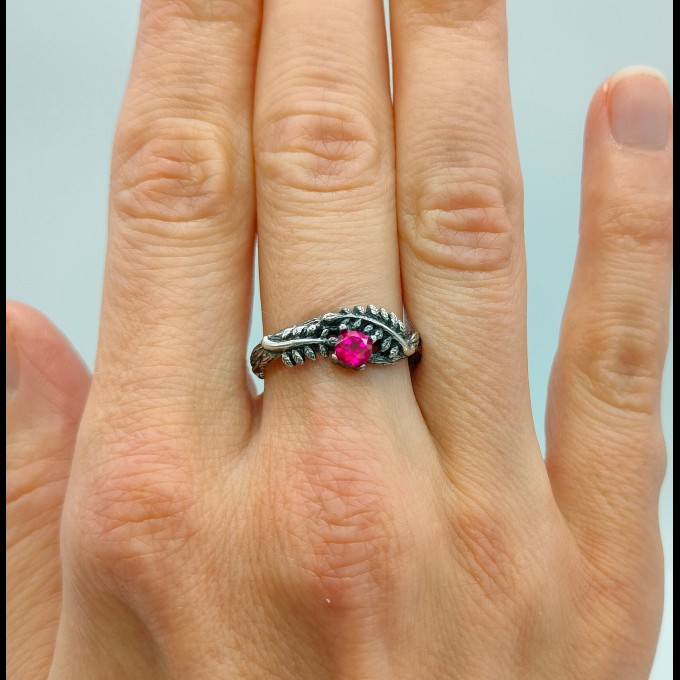 Crimson Flame: Twisted Gothic Ruby Ring