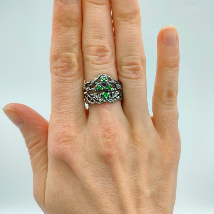 Gothic Emerald Ring with Intricate Nature Motif