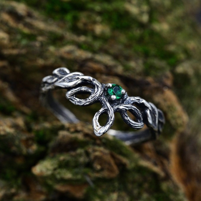Dainty Emerald Chevron Ring with Vine Leaf – Exclusive Non-Traditional Nature Wedding Jewelry