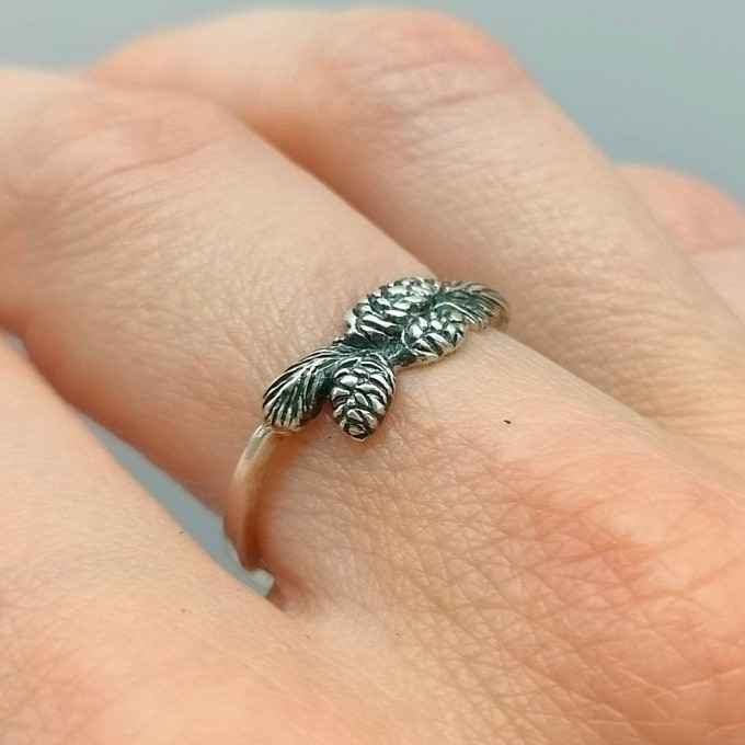 Handcrafted Pinecone Motif Silver Ring