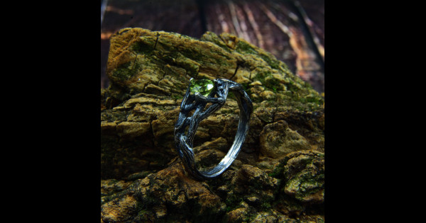 Gothic Ring with Peridot and Nature-Inspired Design