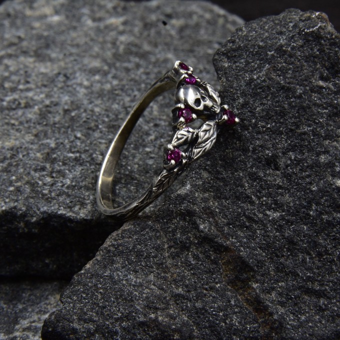 Gothic Ruby Ring with Skull Motif and Bold Design 