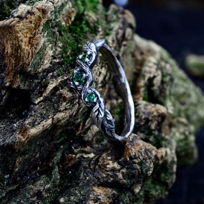 Whispers of the Forest: Sterling Silver Ring with Emerald Accents