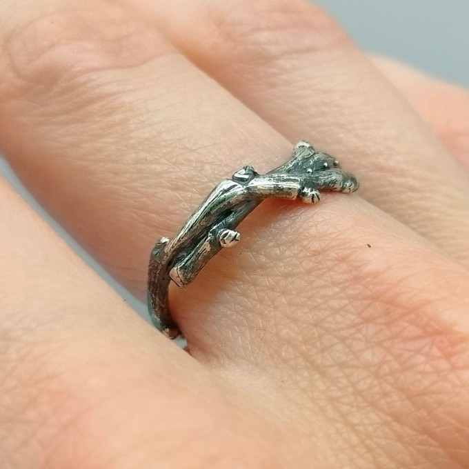 Branch of Serenity: Sterling Silver Nature-Inspired Ring