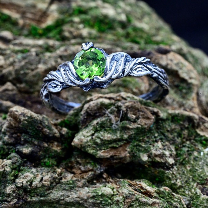 Gothic Peridot Ring with Mystical Leaf Motif