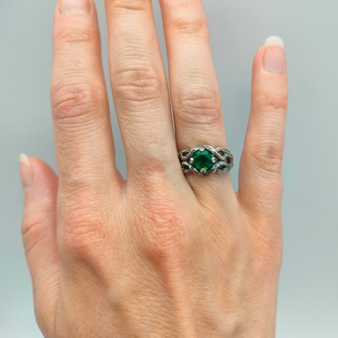 Intricate Silver Ring with Sapphire Gemstone