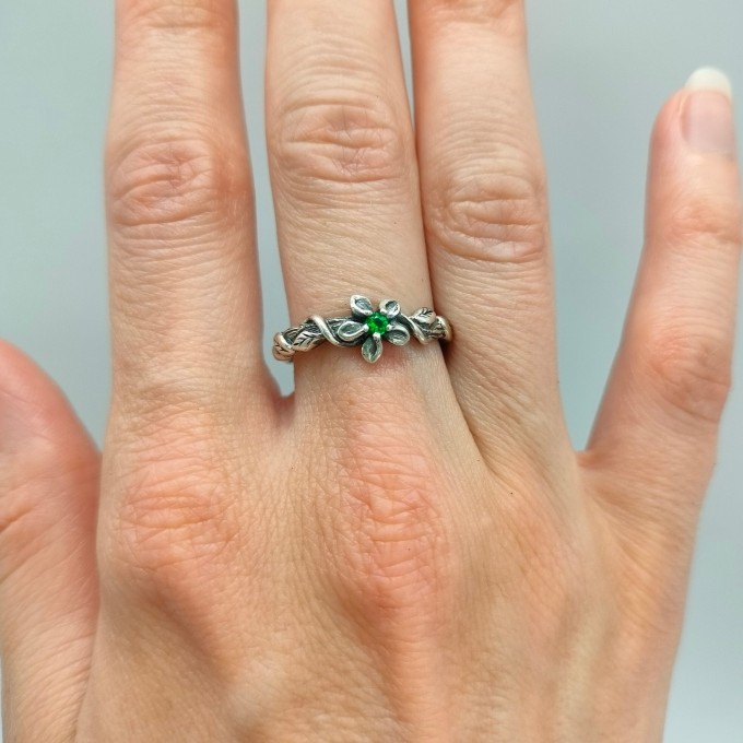 Delicate Gothic Ring with Emerald and Leaf Design|Unusual Nature-Inspired Engagement Ring