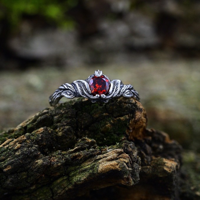 Gothic Silver Ring with Garnet and Feather Motif