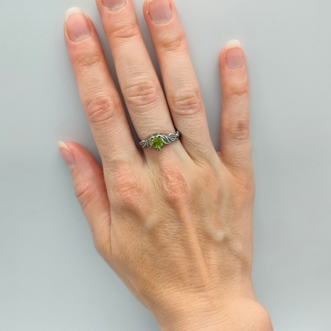 Gothic Peridot Ring with Mystical Leaf Motif