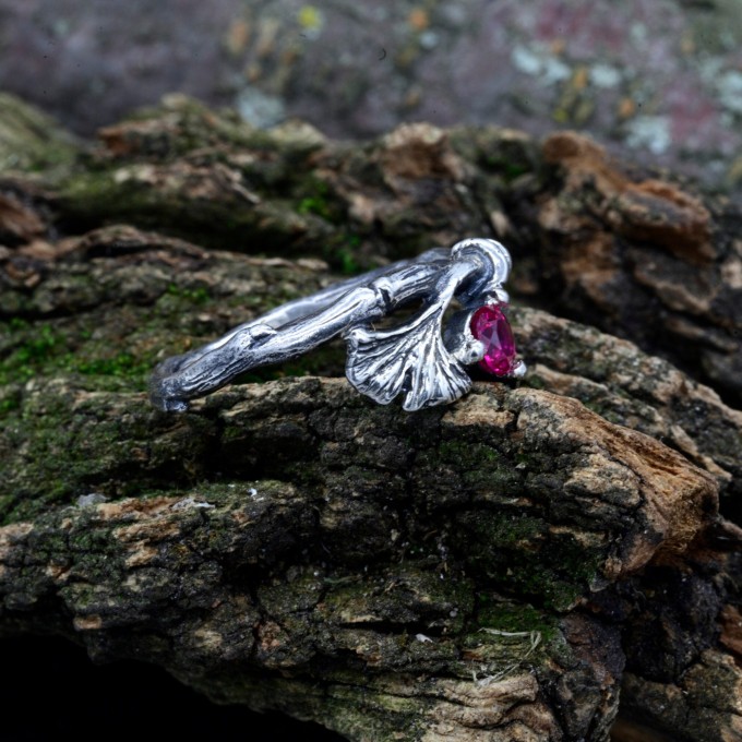 Elegant Gothic Floral Ring with Ruby Gemstone
