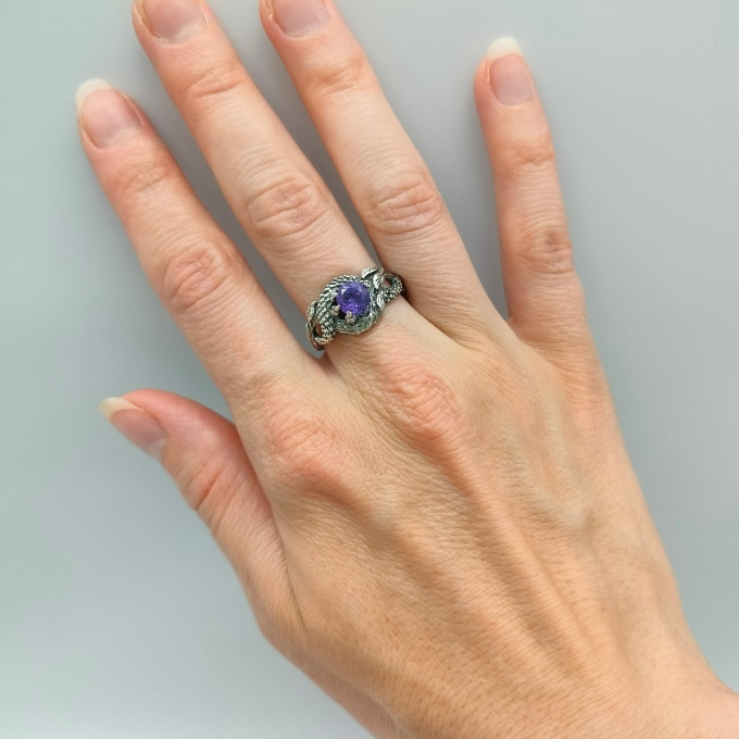 Gothic Amethyst Ring with Dragon Claw Motif