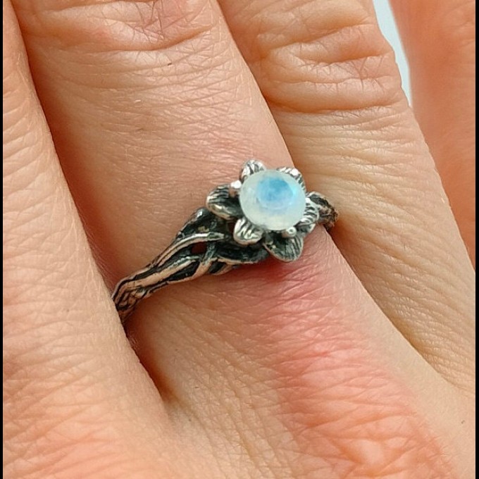 Gothic Moonstone Ring with Enchanted Branch Design– Unique Moon Flower Promise Ring for Women