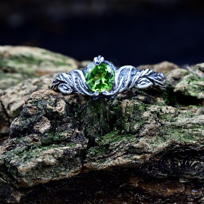 Gothic Peridot Ring with Mystical Leaf Motif