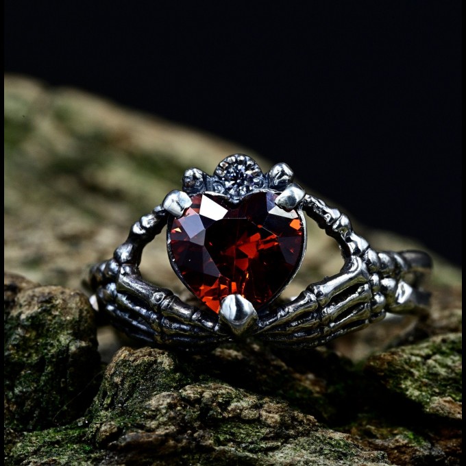 Dark Gothic Silver Ring with Skull and Garnet