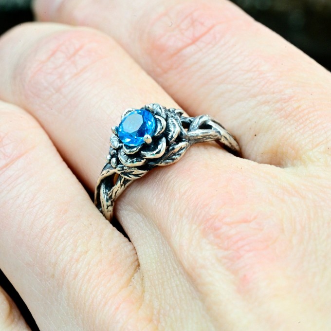 Gothic Aquamarine Ring with Intricate Nature Motif