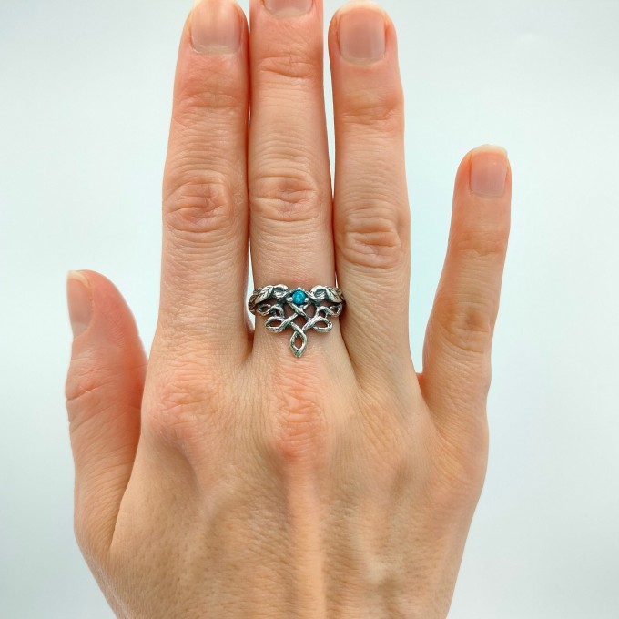 Forest Chevron Twig and Leaf Ring with Peridot for Engagement