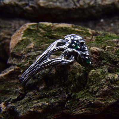 Dark Fantasy Tree Branch with Skull Engagement Ring with Intricate Band, Mystical Nature Inspired Wedding Band for Man