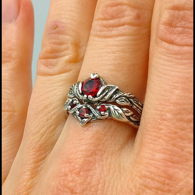 Gothic Garnet Ring with Enchanted Nature-Inspired Design