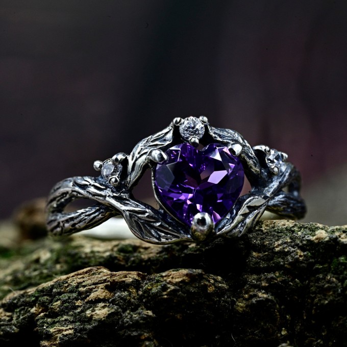 Embrace of Shadows: Gothic Sterling Silver Ring with Mystical Amethyst