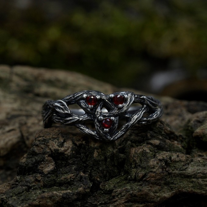 Twisted Gothic Vine Ring with Fiery Garnets