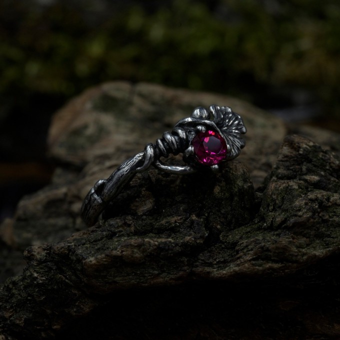 Delicate Gothic Ring with Ruby and Leaf Design