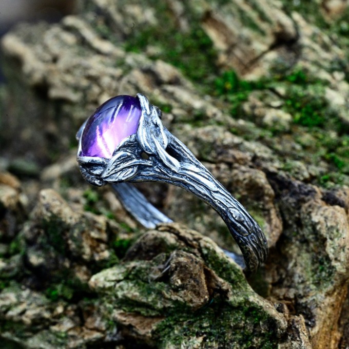 Gothic Ring with Amethyst and Intricate Silver Design