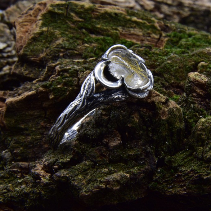 Enchanting Silver Ring with Natural Amber Stone