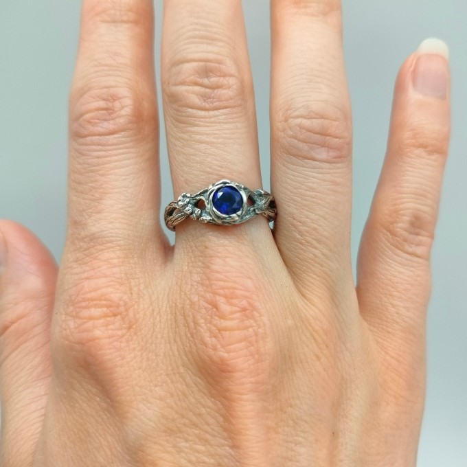 Fairy Fantasy Ring: Sapphire Twig Wedding Band with Floral Design