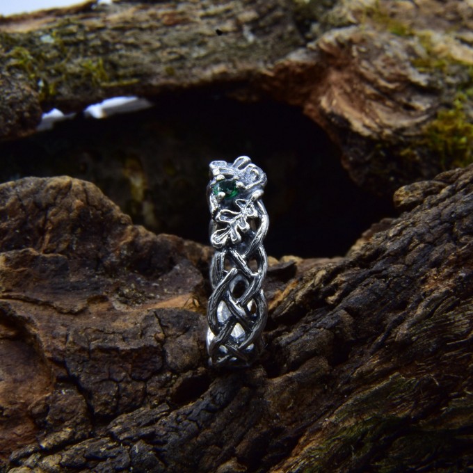 Gothic Nature Ring with Emerald  Gemstone