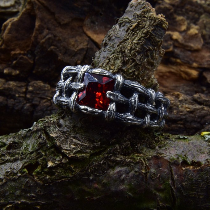 Bold Gothic Chain Ring with Garnet Gemstone