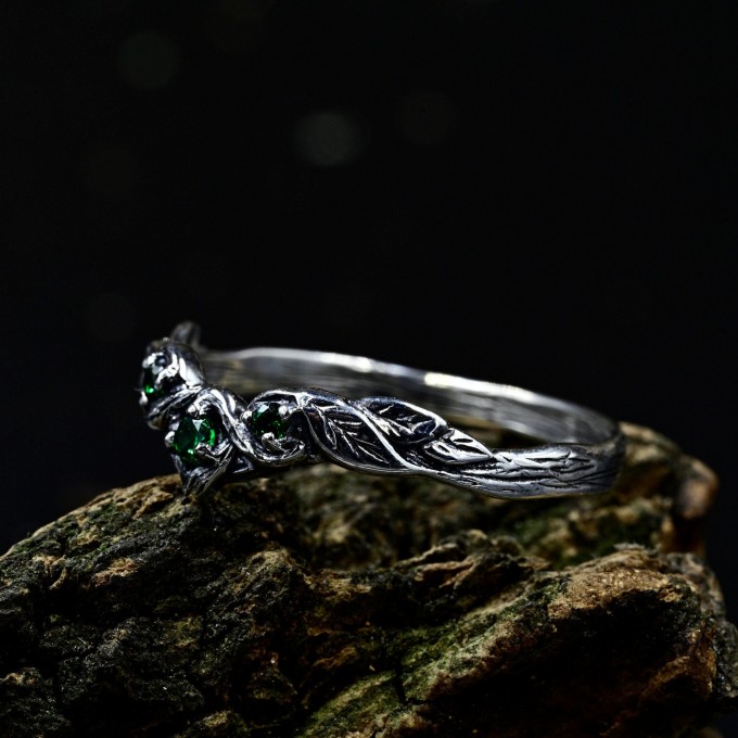 Forest's Whisper: Gothic Sterling Silver Ring with Emerald Accents