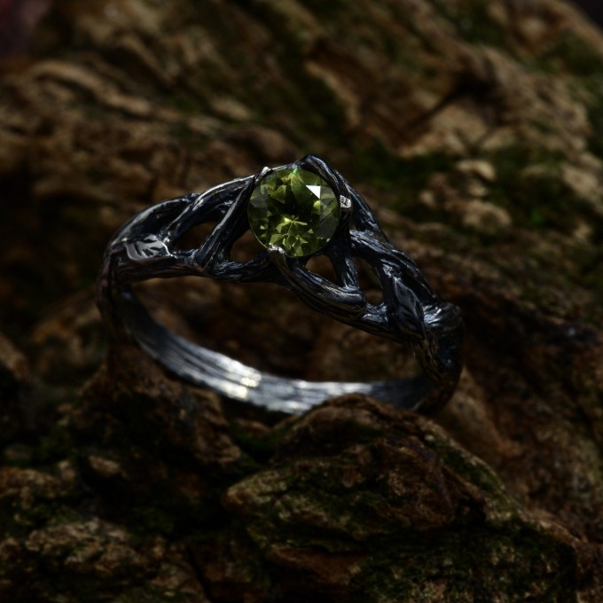 Forest's Embrace: Gothic Sterling Silver Ring with an Enchanted Olivine