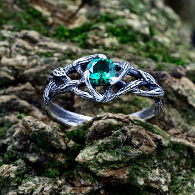 Gothic Emerald Ring with Intricate Nature Motif