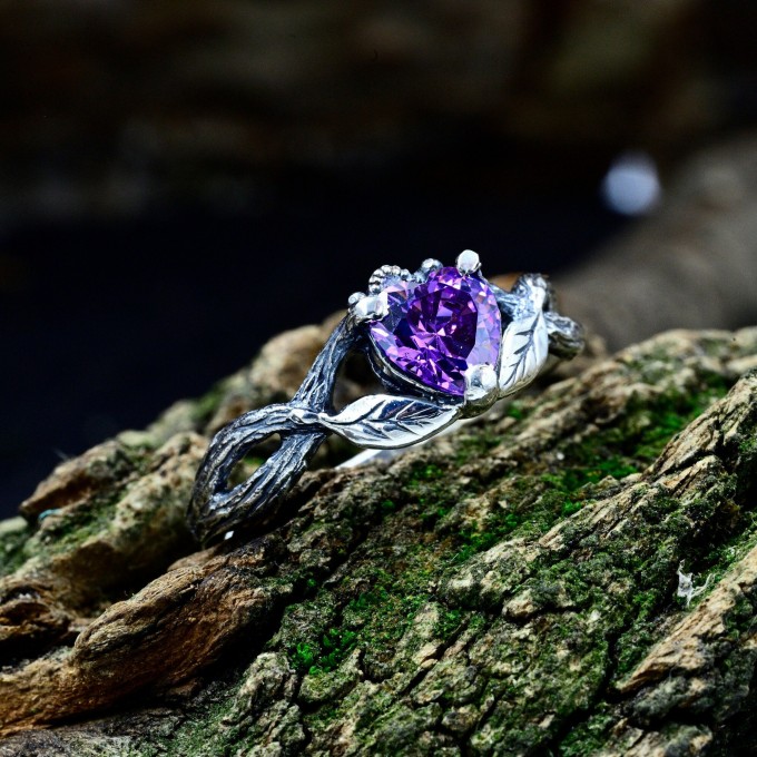 Gothic Amethyst Ring with Enchanted Leaf Motif